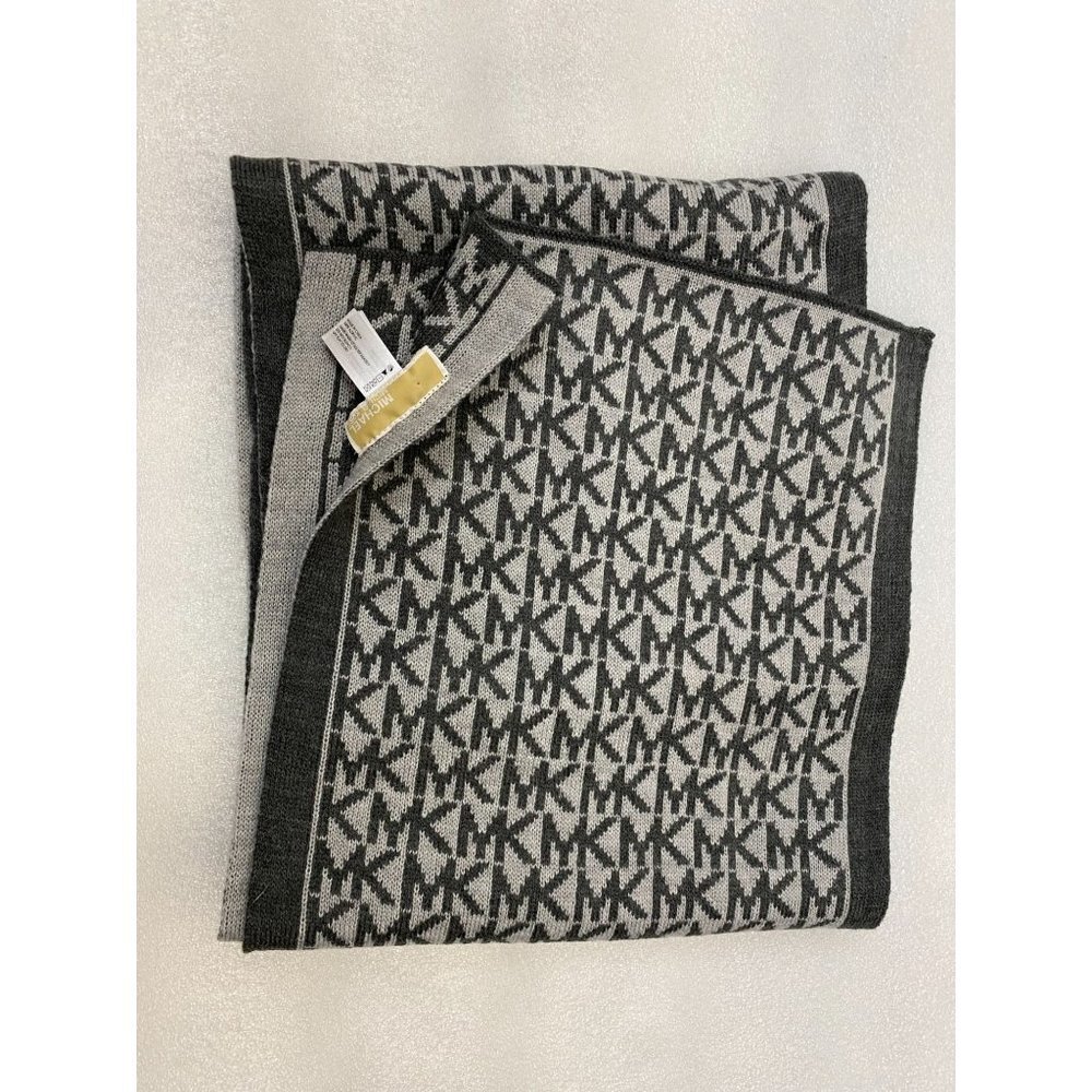 Michael Kors Scarf Logo Gray One Size Unisex Fall Winter